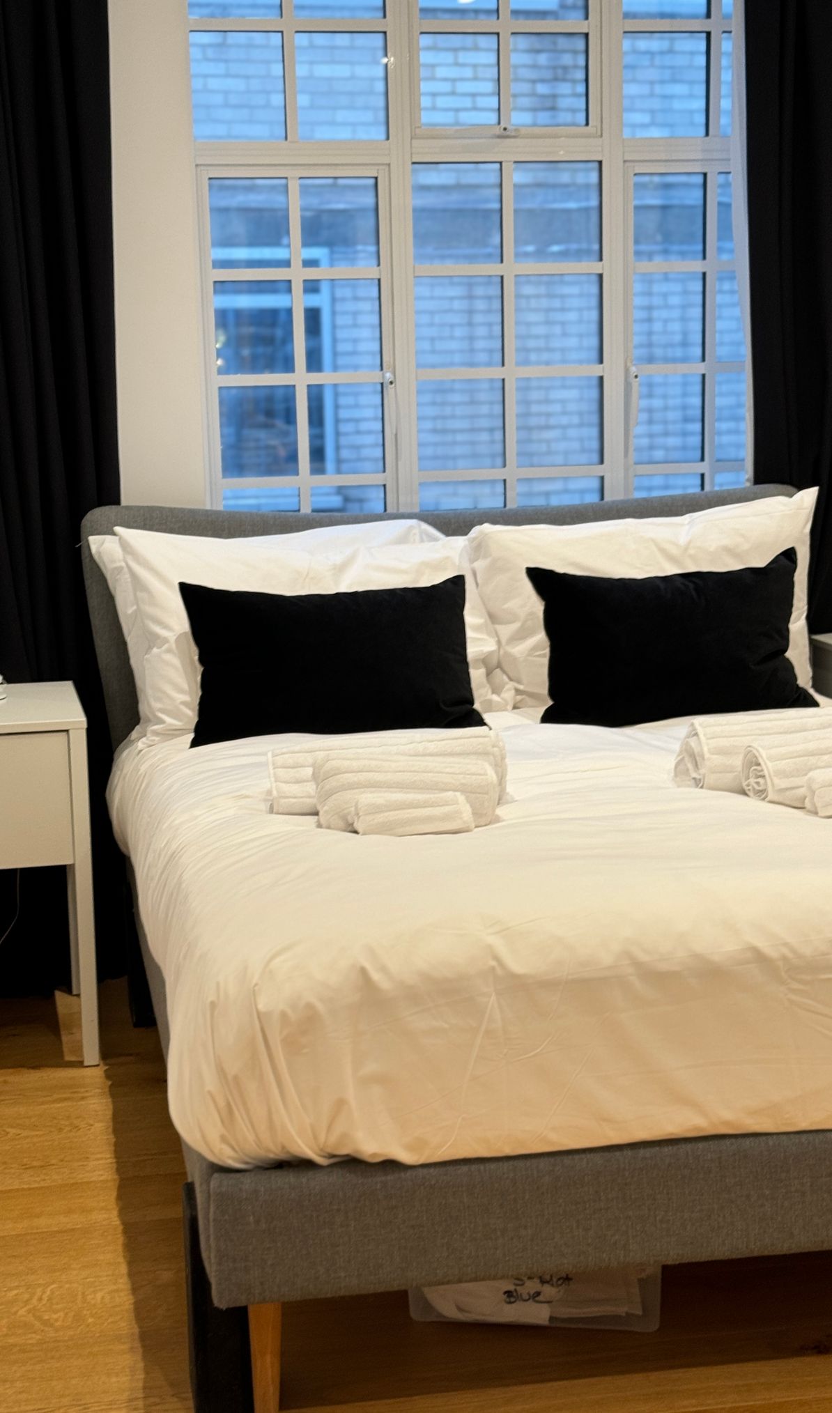 a clean bed